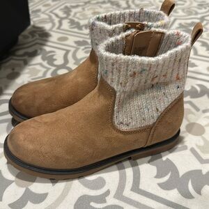 Cat and Jack toddler 12 girl boots